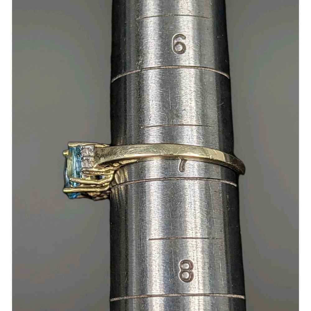 14K YELLOW GOLD Ring Size 6.75 With 3 Oval Aquamarine & 4 TINY DIAMOND Stones - Picture 8 of 9